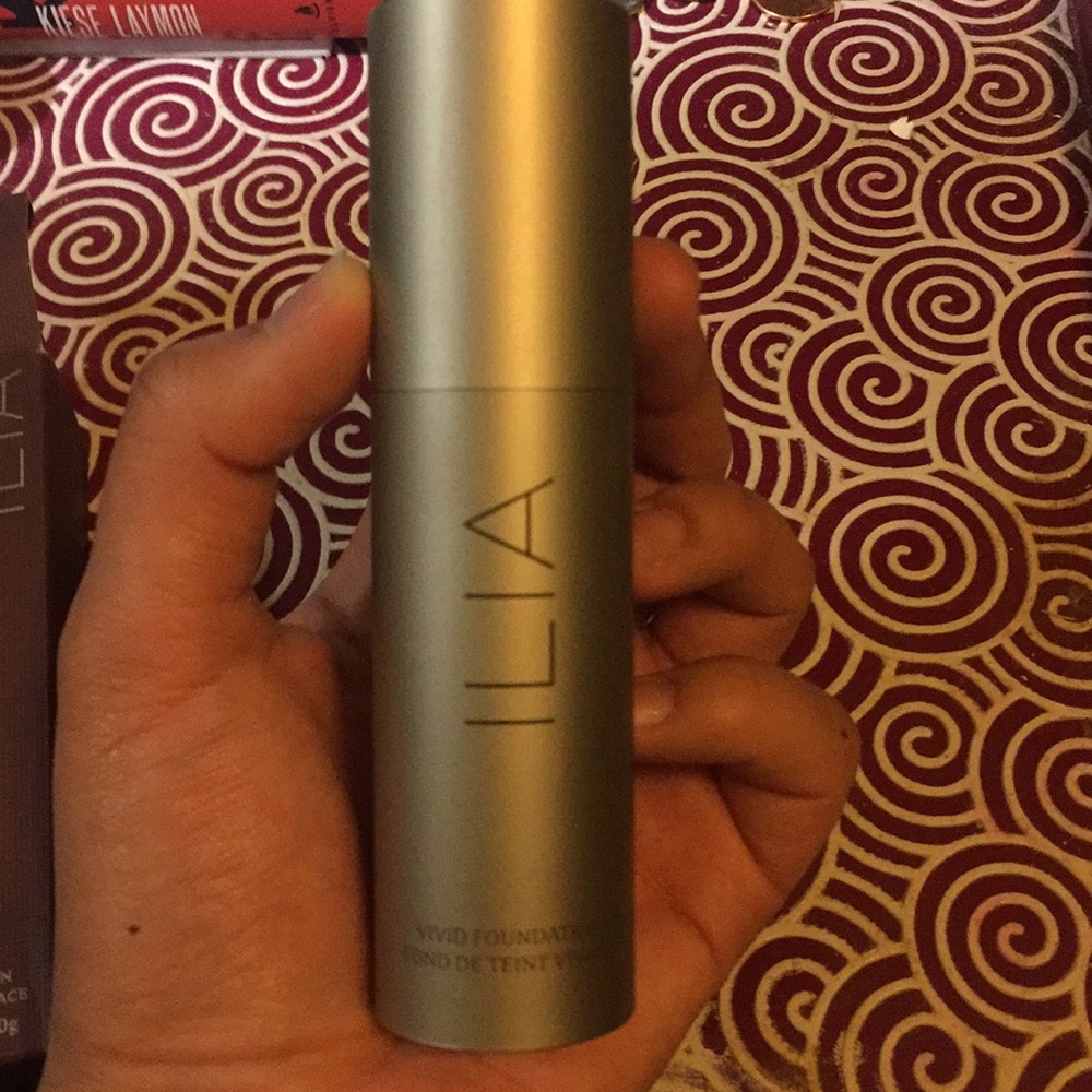 Ilia Vivid Foundation